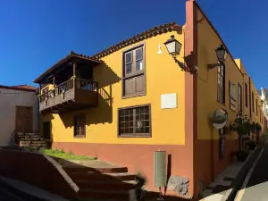 Hotel Rural Casona Santo Domingo