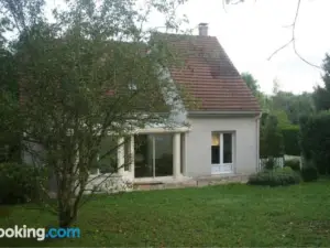 4 Bedroomed Near Disneyland Paris