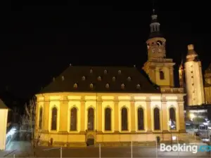 Hotel Hüttl - Garni