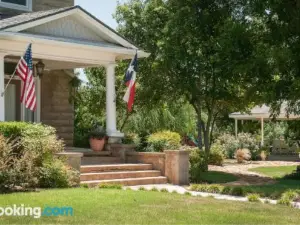 Sandstone Street Bed and Breakfast