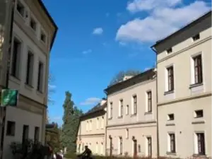 8Pokoi Ofka