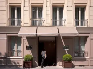Hôtel le Tourville by Inwood Hotels