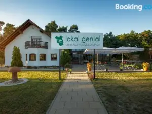 Lokal Genial Pension & Restaurant