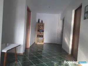 Motelik Lukitas