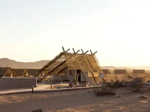 沙漠箭袋營旅館
