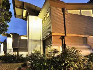 Crescent Head Spa Villa