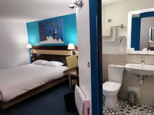 Contact Hotel Restaurant la Chaumière Entre Orgeval et Flins A13 Sortie 8