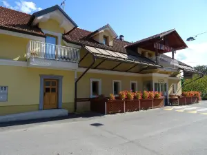 Hotel Vegov Hram
