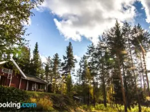 Lomaperkkiö Cottages