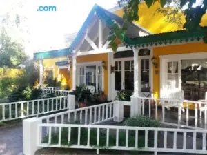 Hosteria El Colonial