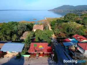 Sun Breeze Hotel
