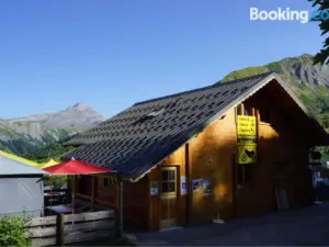 捕獸地飯店