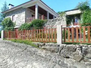 3 Bedrooms House with Shared Pool Furnished Garden and Wifi at Molares