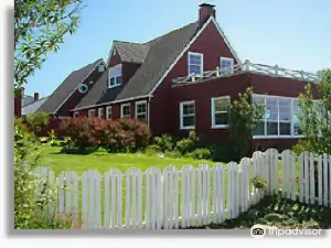 Trinidad Bay Bed and Breakfast Hotel