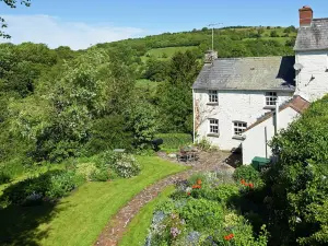 Historic Holiday Home in Llangynidr with Private Garden