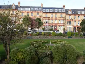 The Hutchinson Apartments