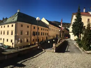 Hotel & Penzión Grand Matej