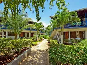 Negril Treehouse Resort