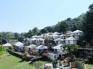 Samed Cliff Resort