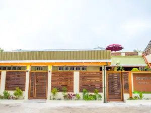 South Ari Inn