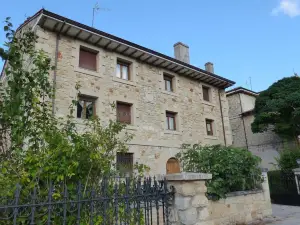 House with 4 Bedrooms in Nofuentes, with Wonderful Mountain View and Wifi - 45 km from The Slopes