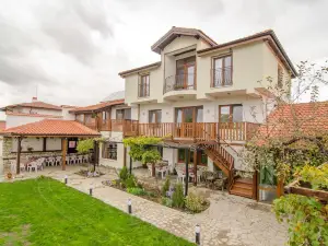 Guest House Villa Elma
