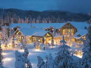Tenaya Lodge