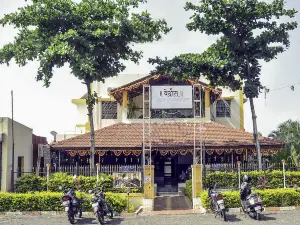OYO 23325 Hotel Vedant Restaurant