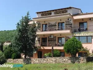 Guesthouse Kerkinitis