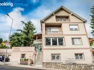 Belvárosi Nemes Apartmanház Szekszárd