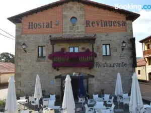 Hostal Revinuesa