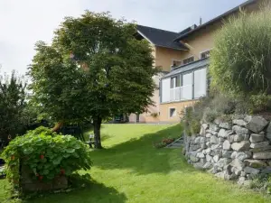 Hotel-Gasthof Beim Böckhiasl