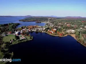 Rangeley Saddleback Inn