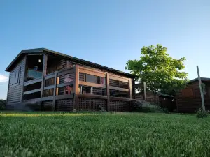 La Facera, Cabañas de Madera