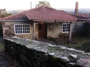 House With 4 Bedrooms in Lugo, Galicia, With Wonderful Mountain View and Enclosed Garden