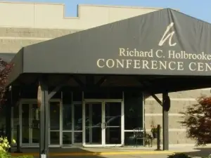 ザ ホープ ホテル アンド リチャード C. ホルブルック カンファレンス センター