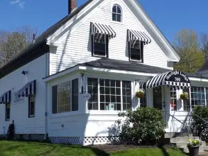 洛克波特港星光旅館