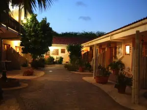 Camacuri Apartments