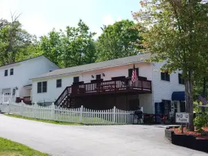 Weirs Beach Motel & Cottages