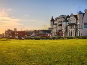 Cliftonville Hotel