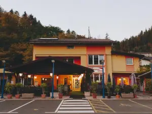 Gostišče Krivograd