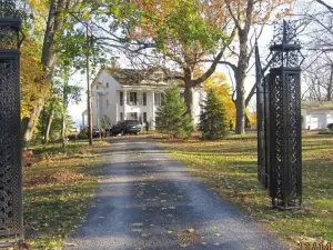 Renwick Clifton House B&B