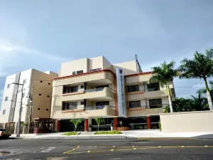 Mavil Plaza Hotel