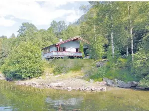 Gorgeous Home in Etne with Wifi