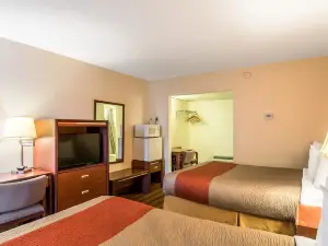 Motel 6 Butte, MT - Historic City Center