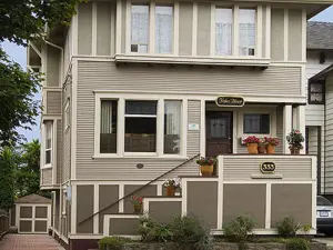 Fisher House Victoria Bed and Breakfast