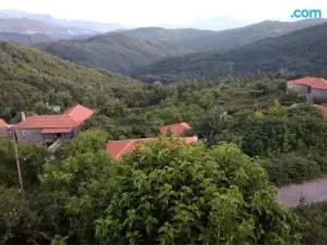 Questhouse Electra Isari Guesthouse