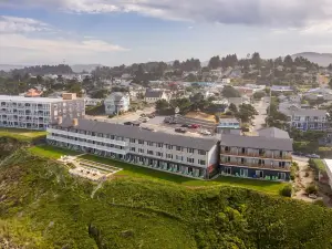 The Coho Oceanfront Lodge