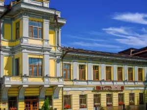 โรงแรมเซลิวานอฟ