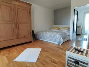 GL Single Town Apartment